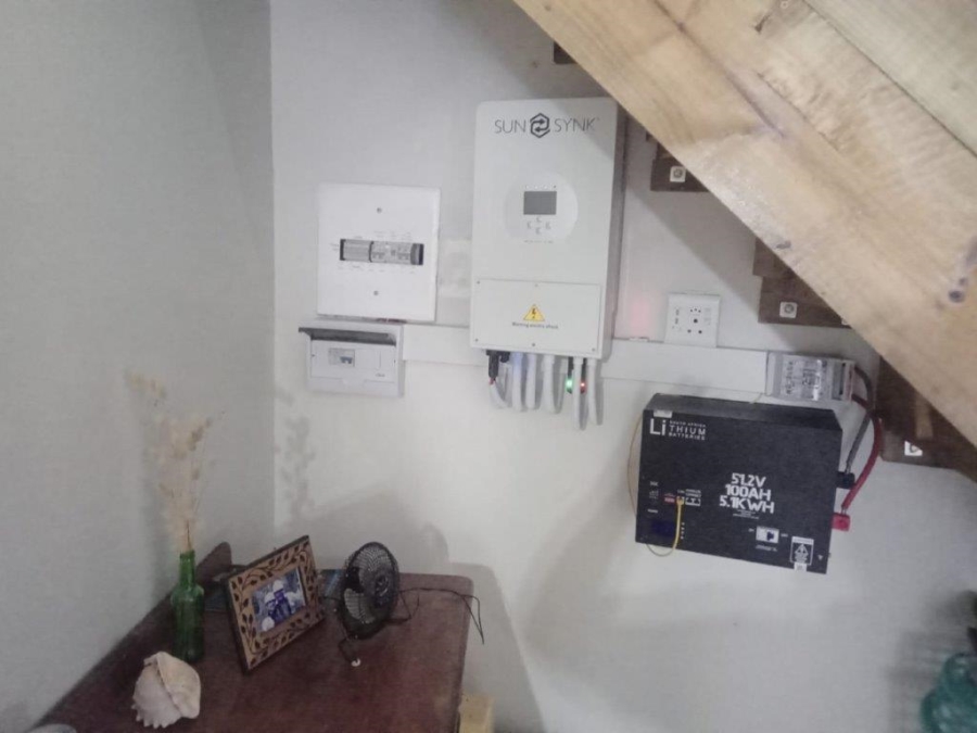 6 Bedroom Property for Sale in Paradise Beach Eastern Cape